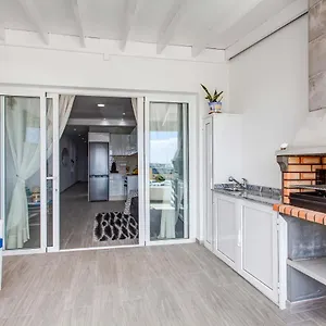 apartamento-el-galeon-playa-blanca-lanzarote.in-canary-islands.com/