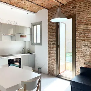 Charm Miro Barcelone